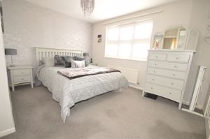 Bedroom - click for photo gallery